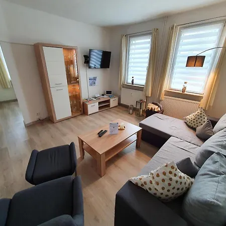 Wohlfuehl-wohnung Mit Sternekomfort Und Xl Balkon In Apartamento Tanne