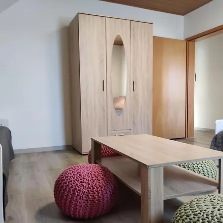 Wohlfuehl-wohnung Mit Sternekomfort Und Xl Balkon In * Tanne