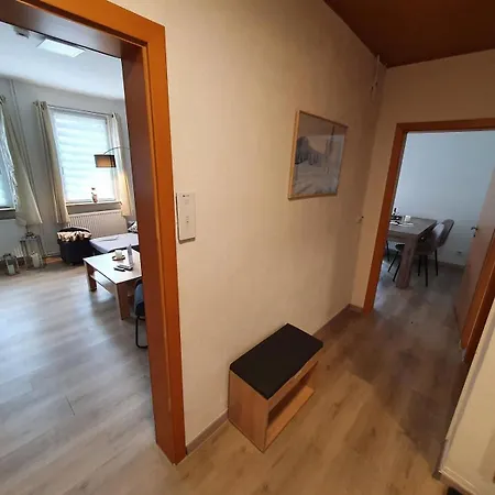 Apartamento Wohlfuehl-wohnung Mit Sternekomfort Und Xl Balkon In Tanne