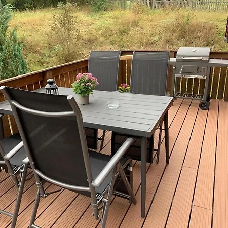 Wohlfuehl-wohnung Mit Sternekomfort Und Xl Balkon In * Tanne